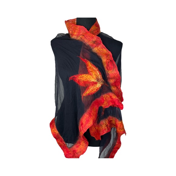 NWT Gail Heinze Red and Black Fire Silk and Felted Wool Scarf - Picture 3 of 8